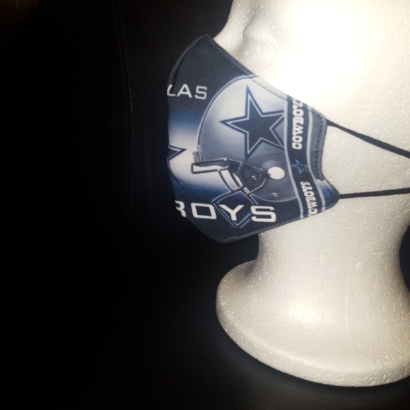 ❤NEW Dallas Cowboys Face Mask❤ - Picture 3 of 8